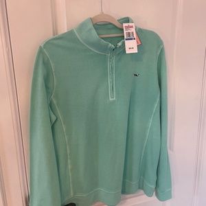 Vineyard Vines Quarter Zip lightweight shirt